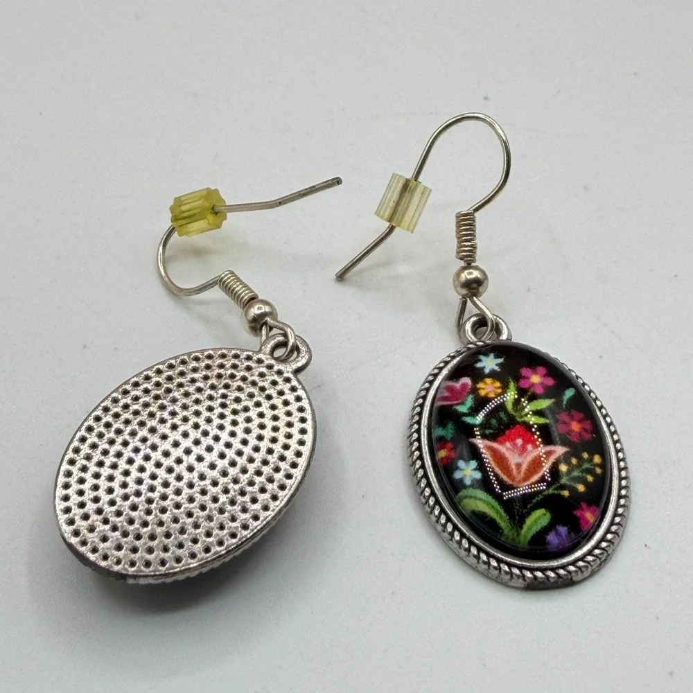 Floral Folk Art Earrings Black Multicolor Flower Oval Silver Tone Dangle Pair